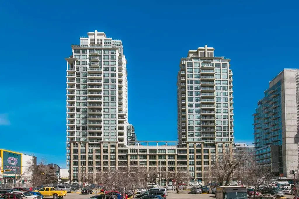 222 Riverfront Avenue SW, #1325