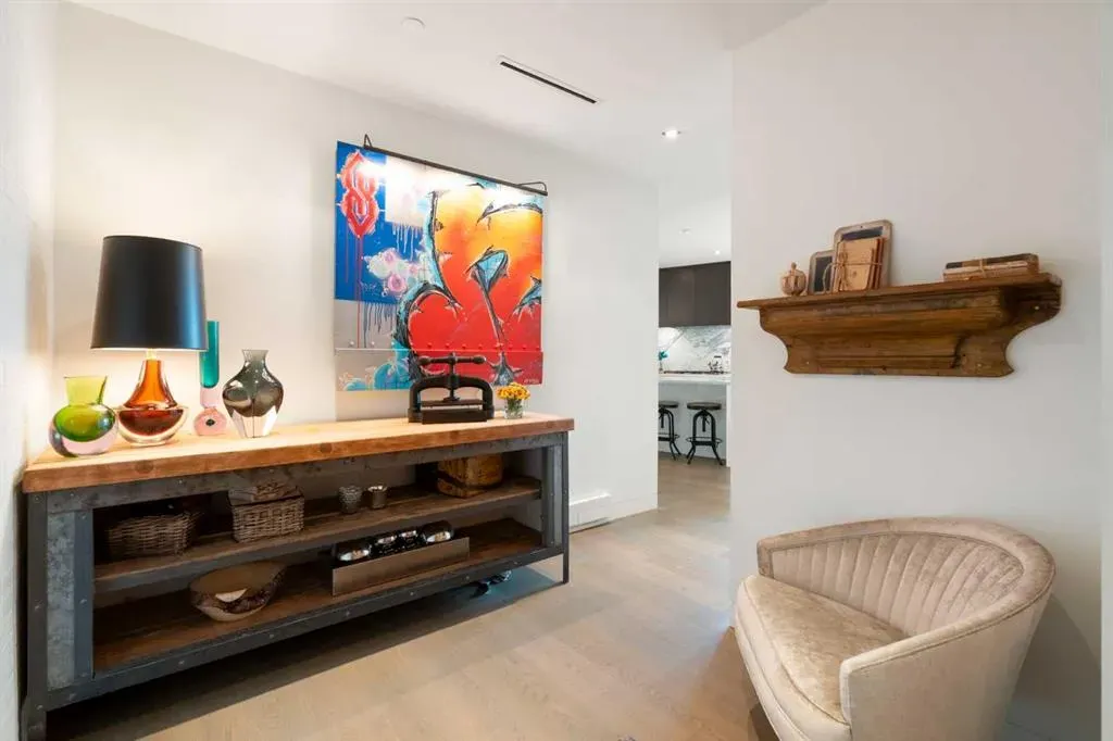 135 26 Avenue SW, #310