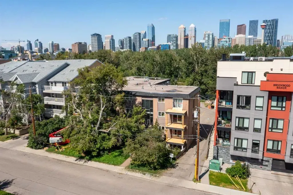 112 23 Avenue SW, #306