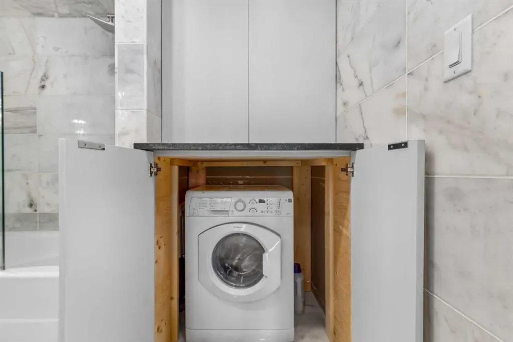 112 23 Avenue SW, #306