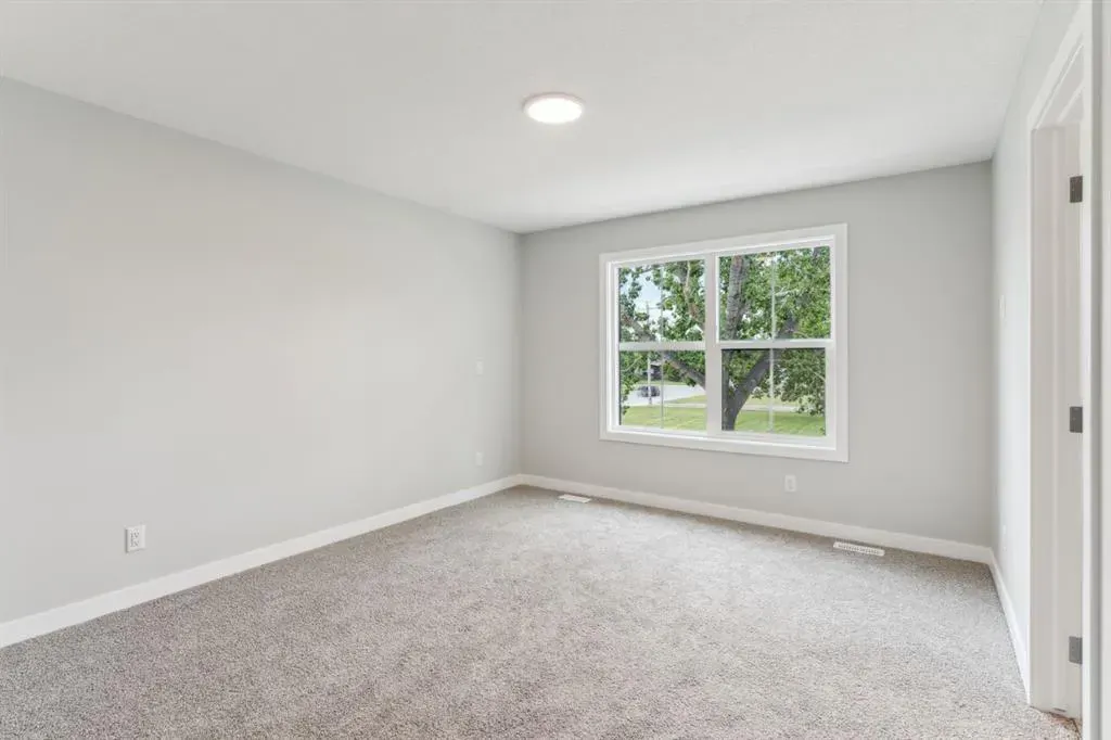 16 Alderwood Close SE