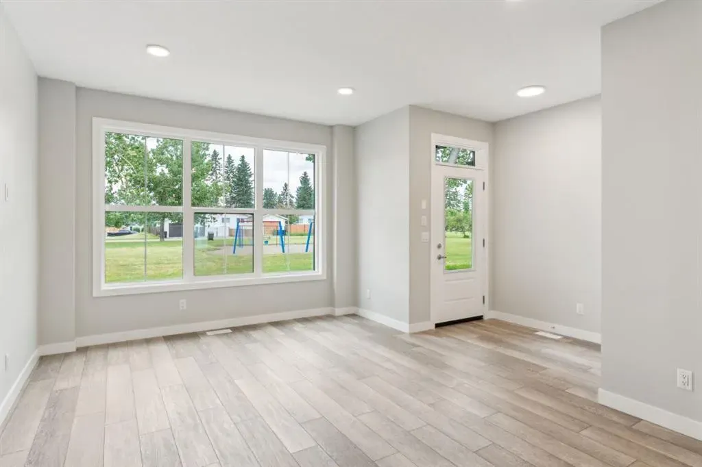 16 Alderwood Close SE