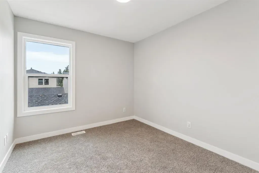 16 Alderwood Close SE