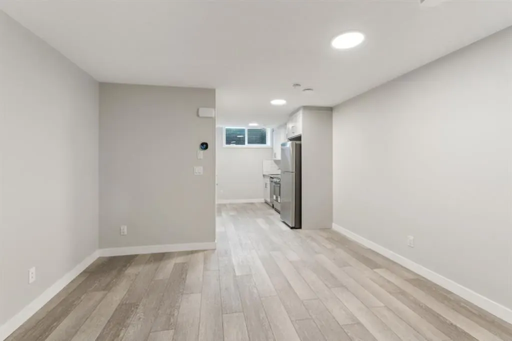 16 Alderwood Close SE