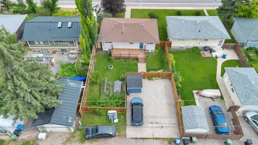 8319 Bowness Road