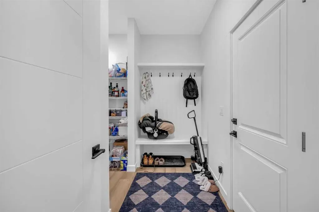11 Heritage Circle