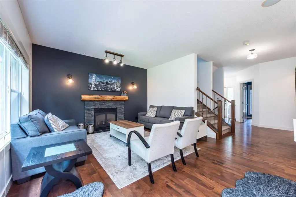 122 Tuscany Glen Place NW
