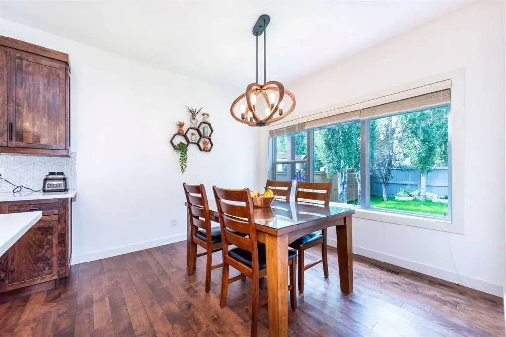 122 Tuscany Glen Place NW