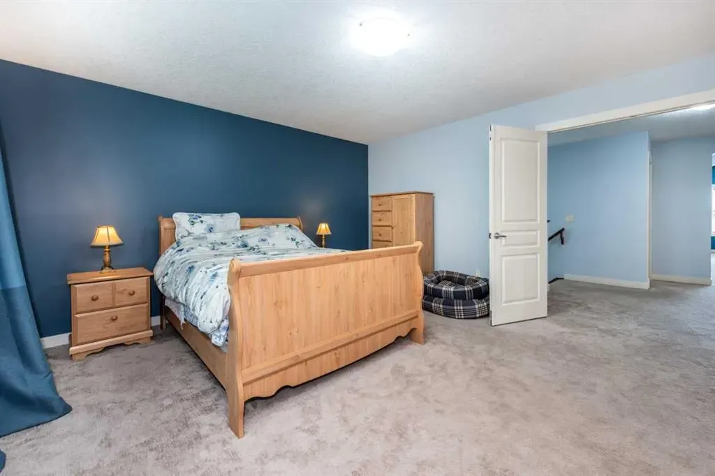 122 Tuscany Glen Place NW