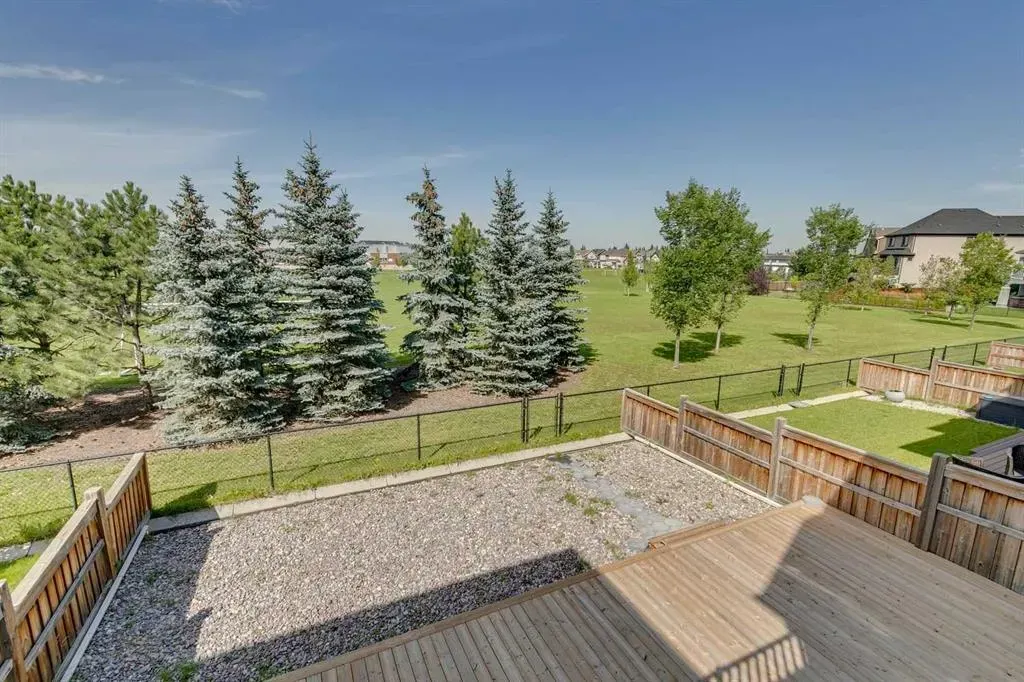 18 Marquis Cove SE