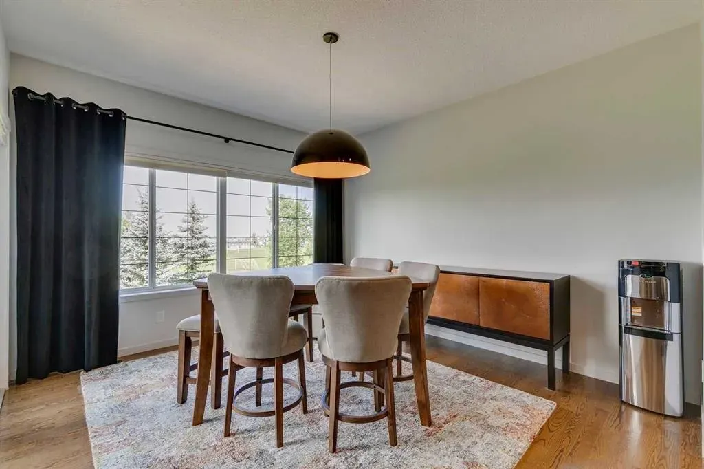 18 Marquis Cove SE