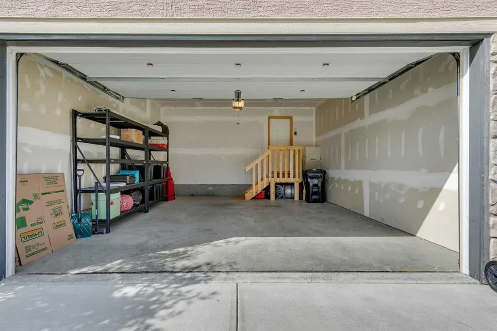 18 Marquis Cove SE