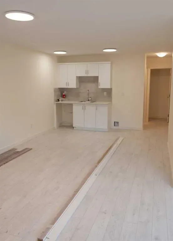 161 Rivergrove Chase W