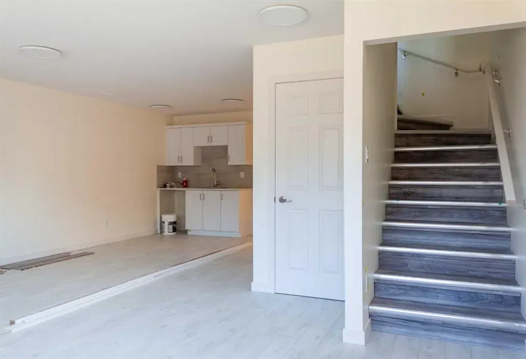 161 Rivergrove Chase W