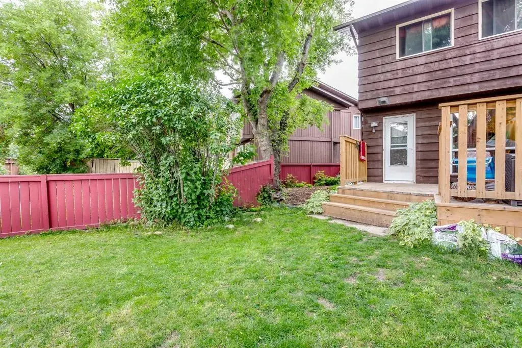119 Whiteridge Place NE