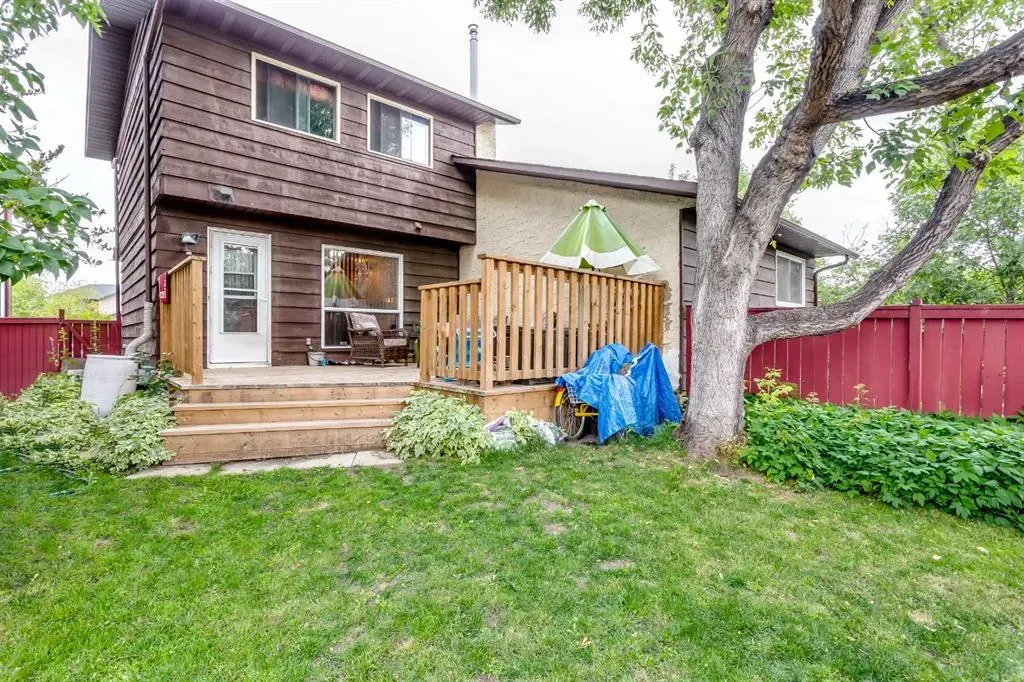 119 Whiteridge Place NE