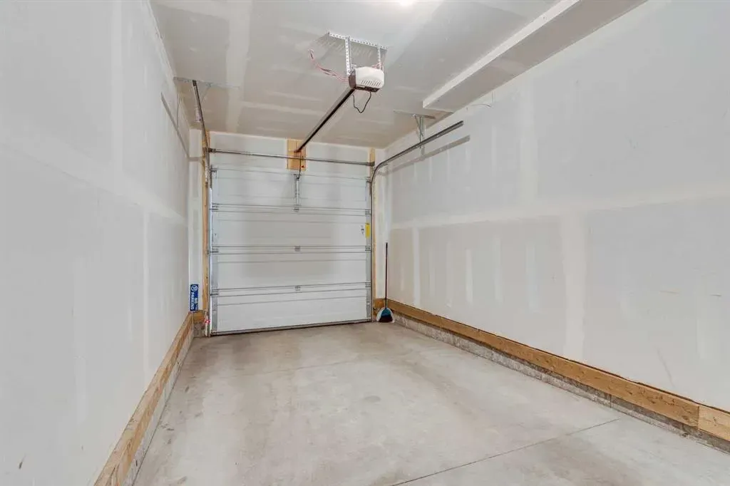 380 Seton Villas SE, #121