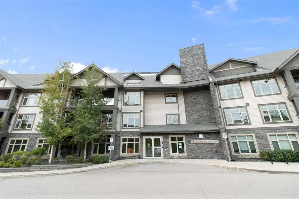 15 Aspenmont Heights SW, #103