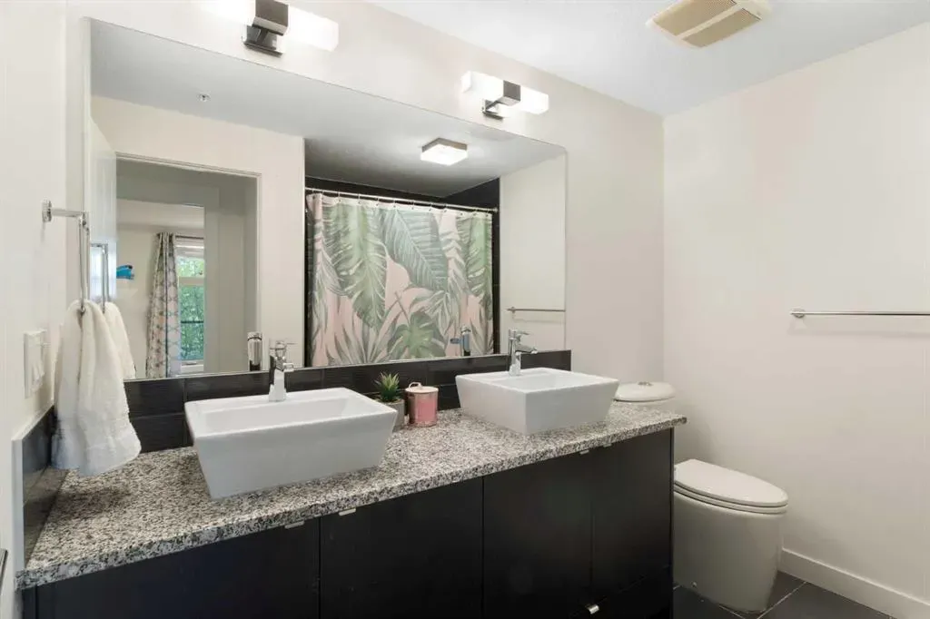 15 Aspenmont Heights SW, #103