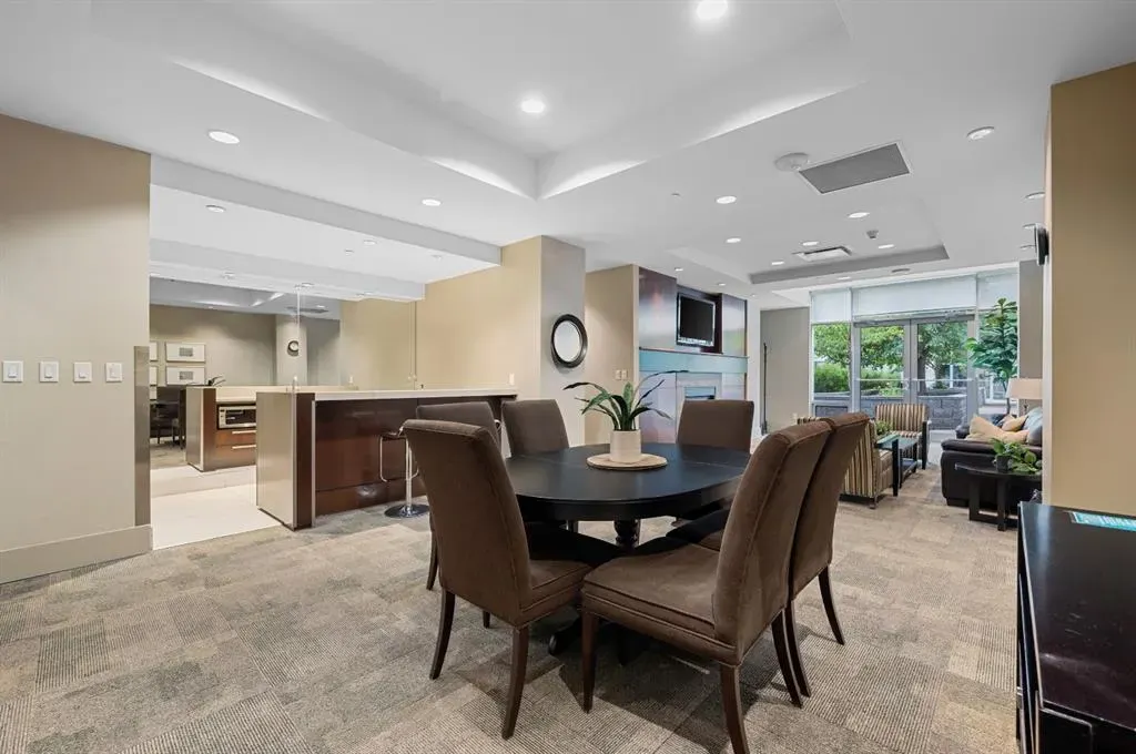 1118 12 Avenue SW, #1307