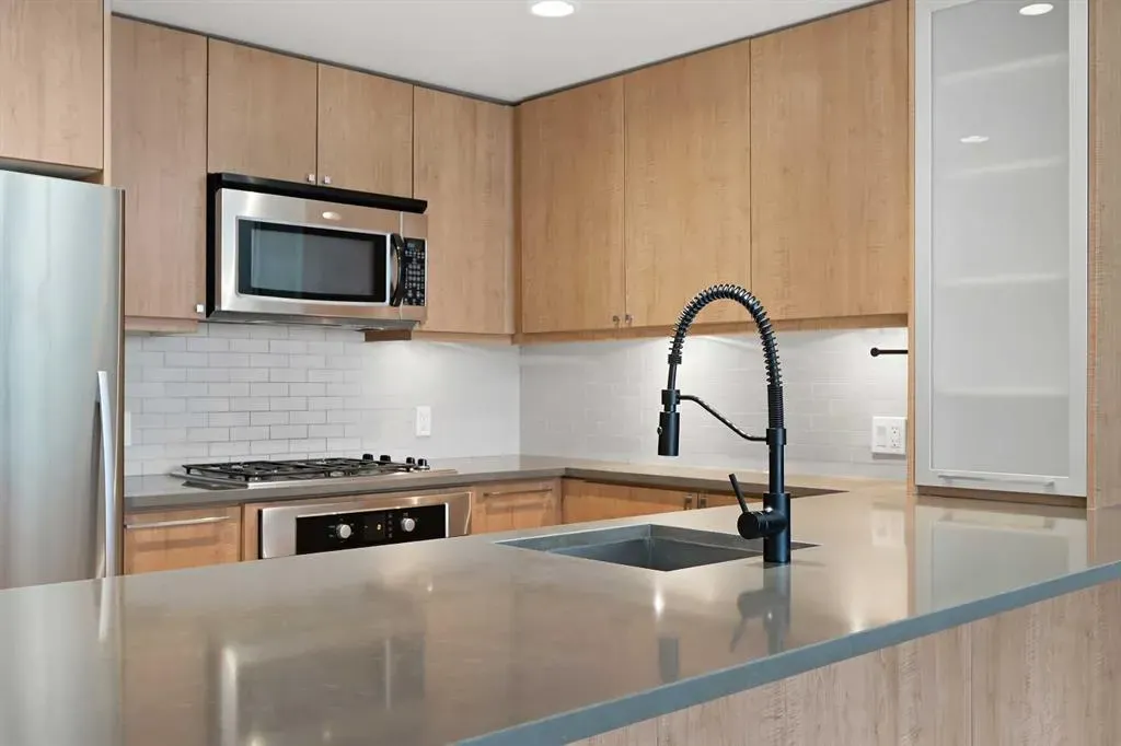 1118 12 Avenue SW, #1307
