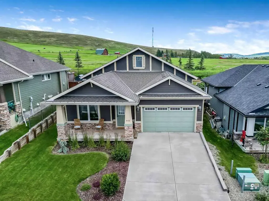 443 Seclusion Valley Drive