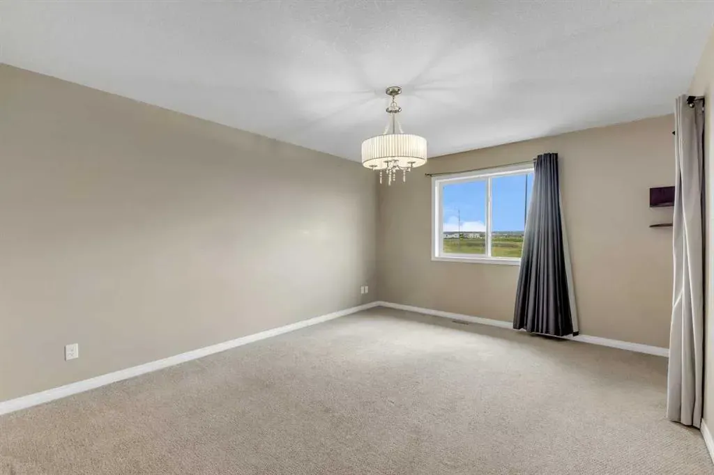 396 Skyview Shores Manor NE