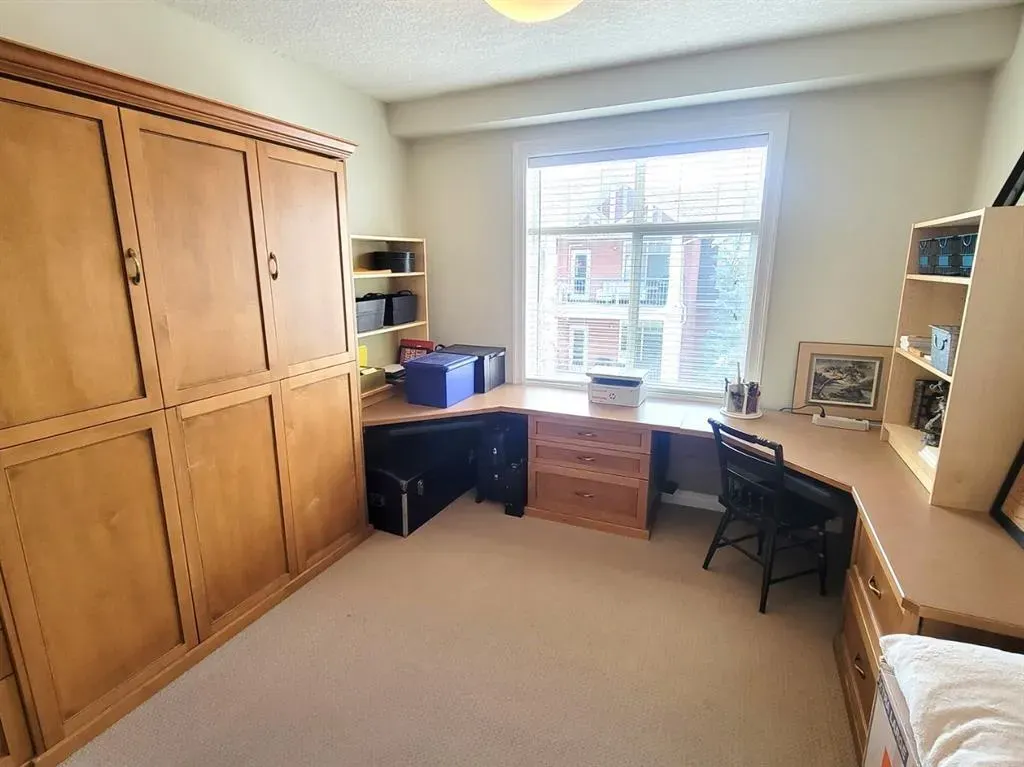 60 24 Avenue SW, #408