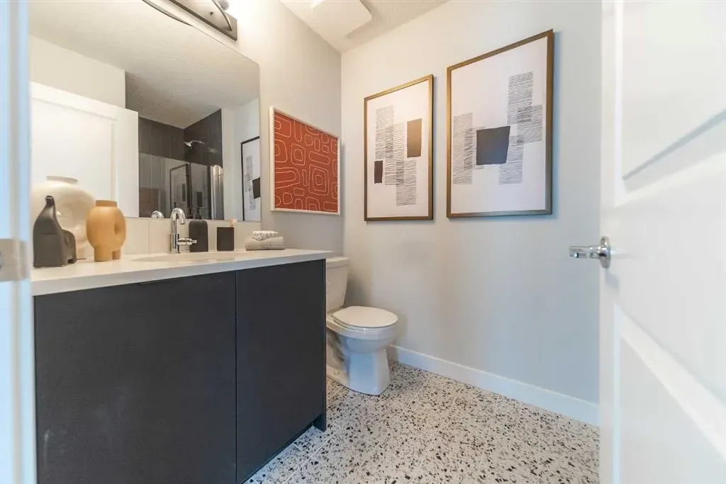 380 Seton Villas, #215