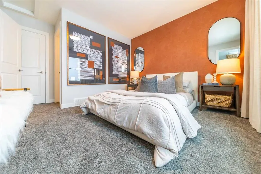 380 Seton Villas, #215