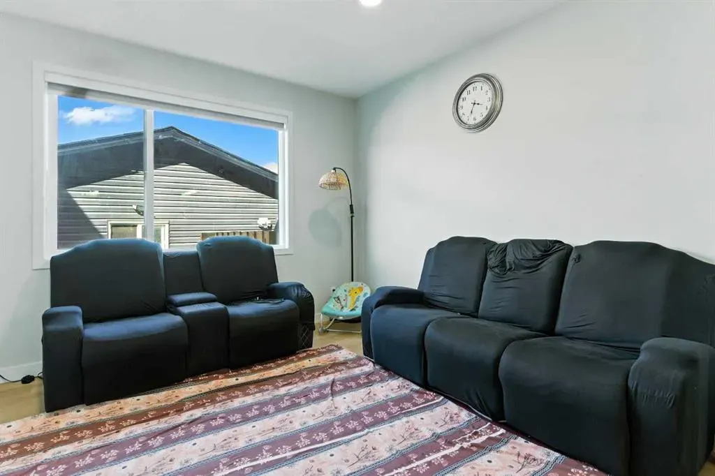268 Savanna Terrace NE