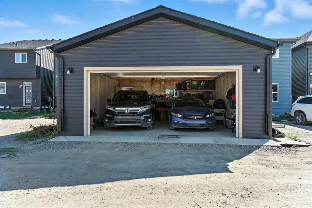 268 Savanna Terrace NE