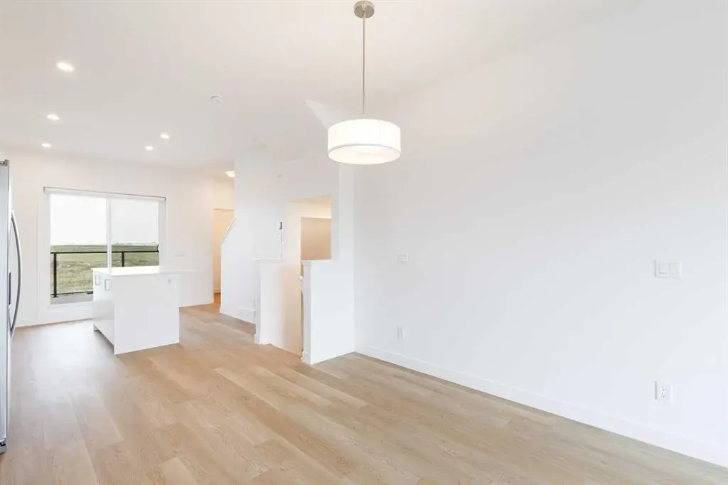 8535 19 Avenue SE, #409