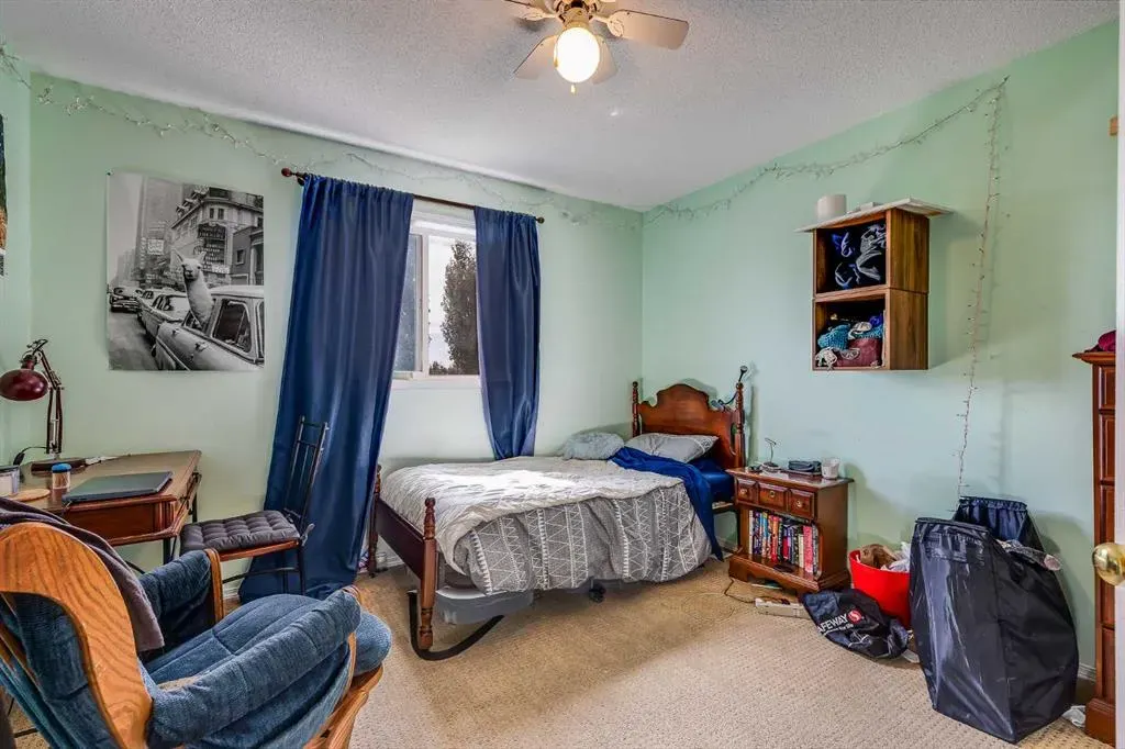 127 Tuscarora Way NW