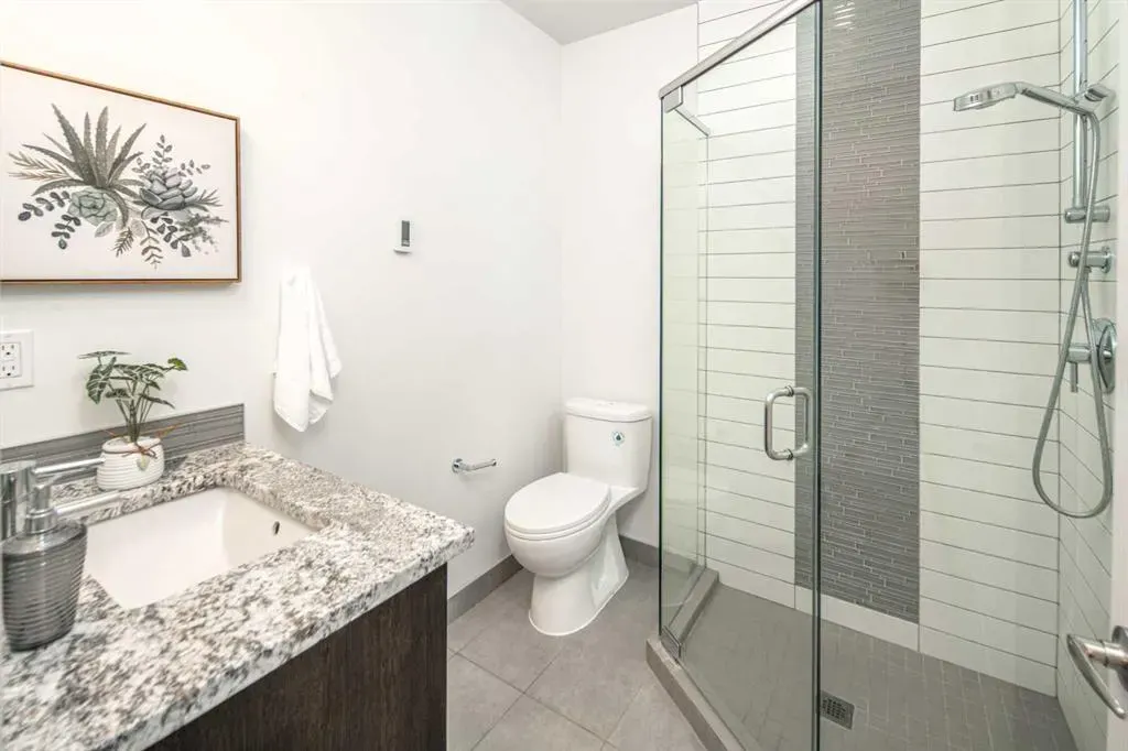 303 13 Avenue SW, #1602