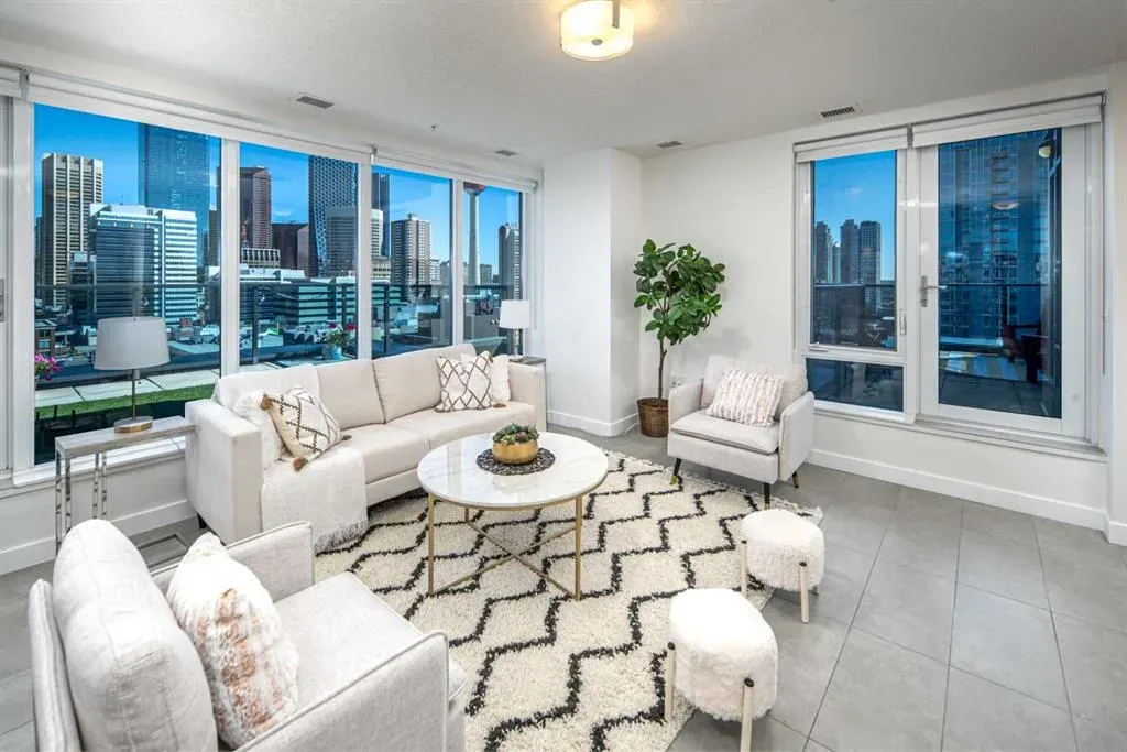 303 13 Avenue SW, #1602