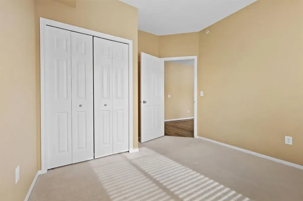 70 Panamount Drive NW, #8318