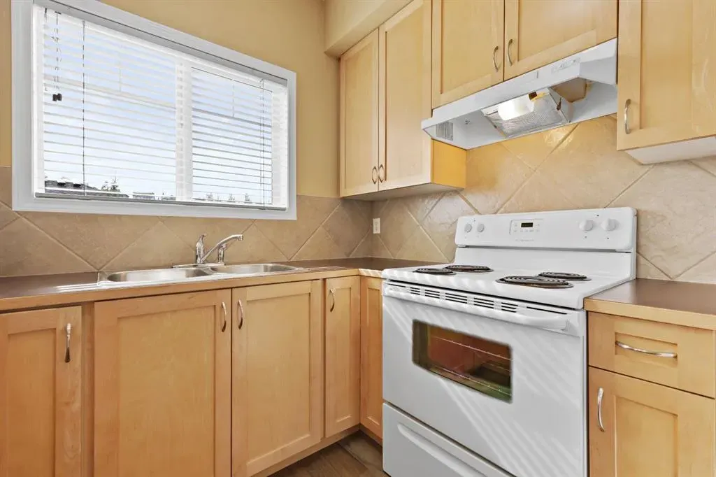 70 Panamount Drive NW, #8318