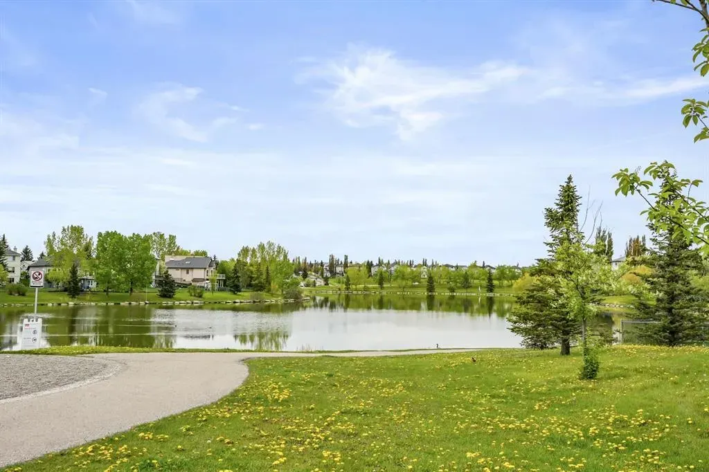 70 Panamount Drive NW, #8318