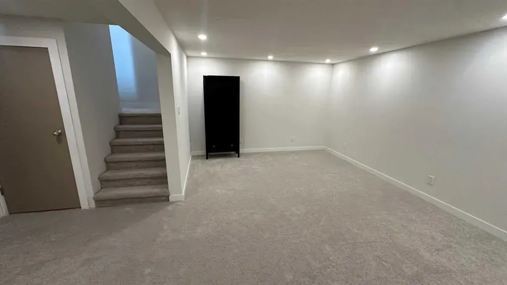 6223 31 Avenue NW, #206