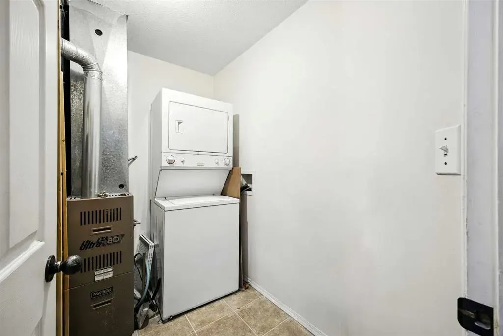 616 19 Street SE, #203