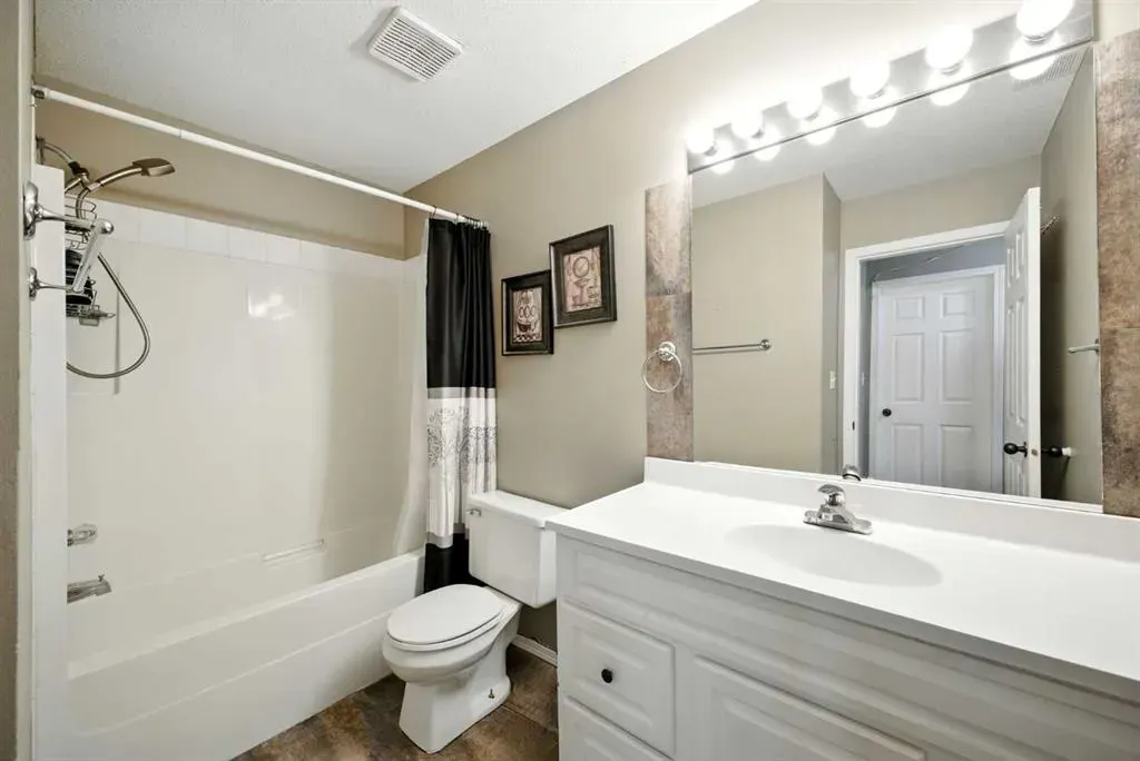 616 19 Street SE, #203