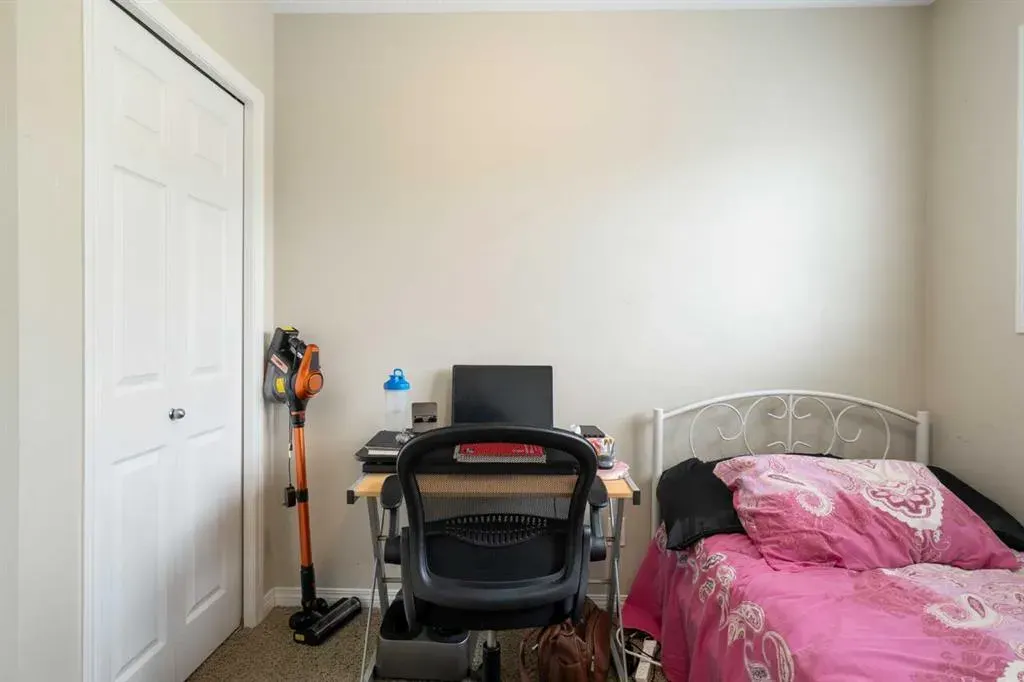 111 Tarawood Lane NE, #4202