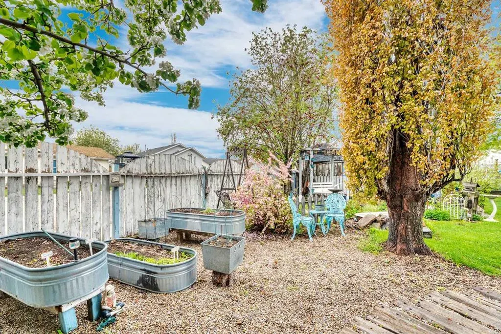 6 Greenview Crescent