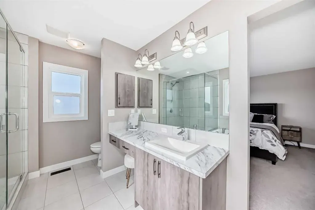 13 Cranbrook Cove SE