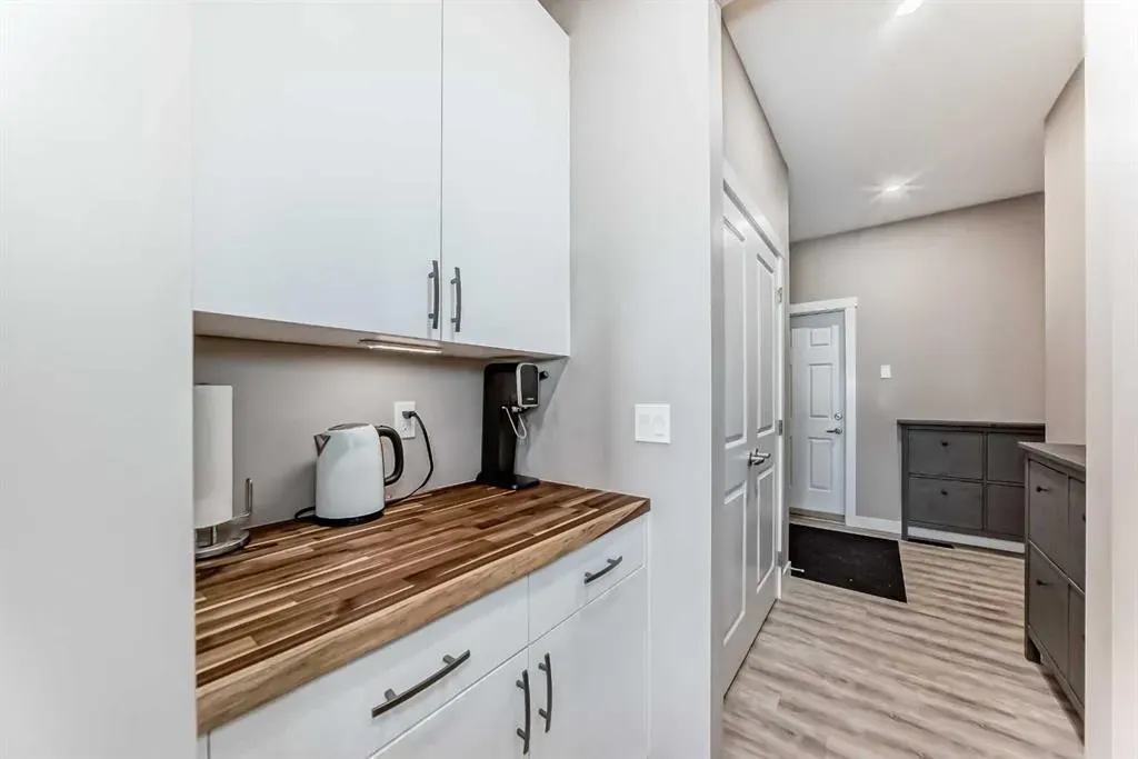 13 Cranbrook Cove SE