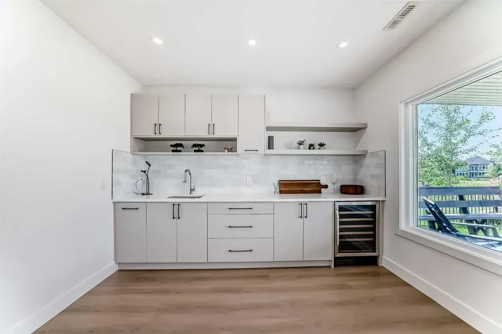13 Cranbrook Cove SE