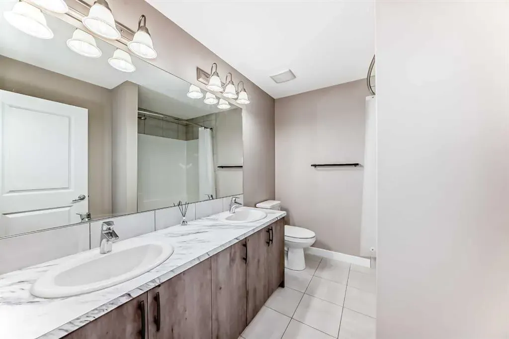 13 Cranbrook Cove SE