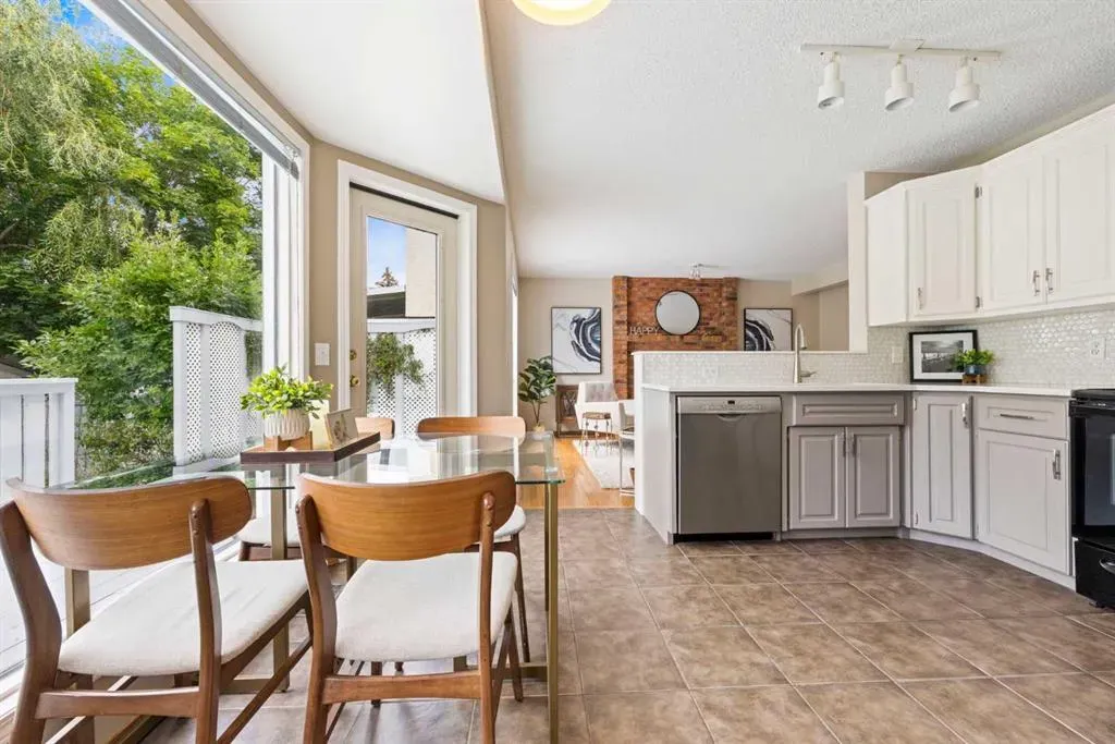 12 Scanlon Green NW