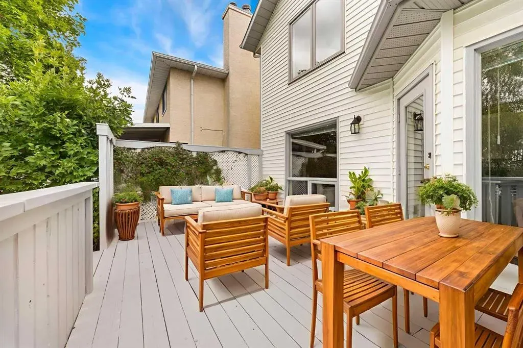 12 Scanlon Green NW